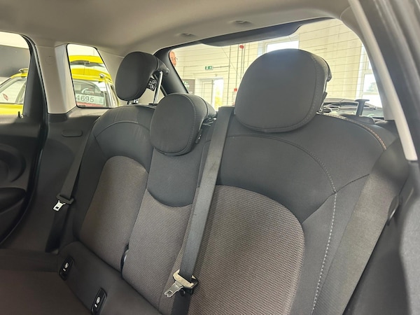 Used MINI Hatch 2017 for sale - 76317856: Photo 18