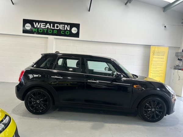 Used MINI Hatch 2017 for sale - 76317856: Photo 7