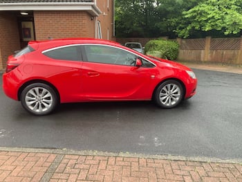 Used Vauxhall Astra GTC 2013 for sale - 79853877: Photo