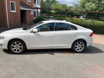 Used Volvo S60 2014 for sale - 79706496: Photo