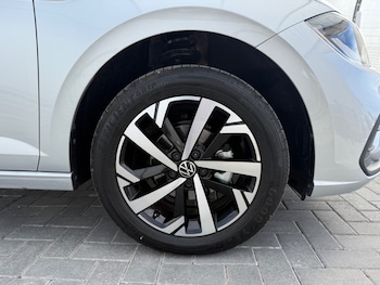 Used Volkswagen Polo 2024 for sale - 78359887: Photo
