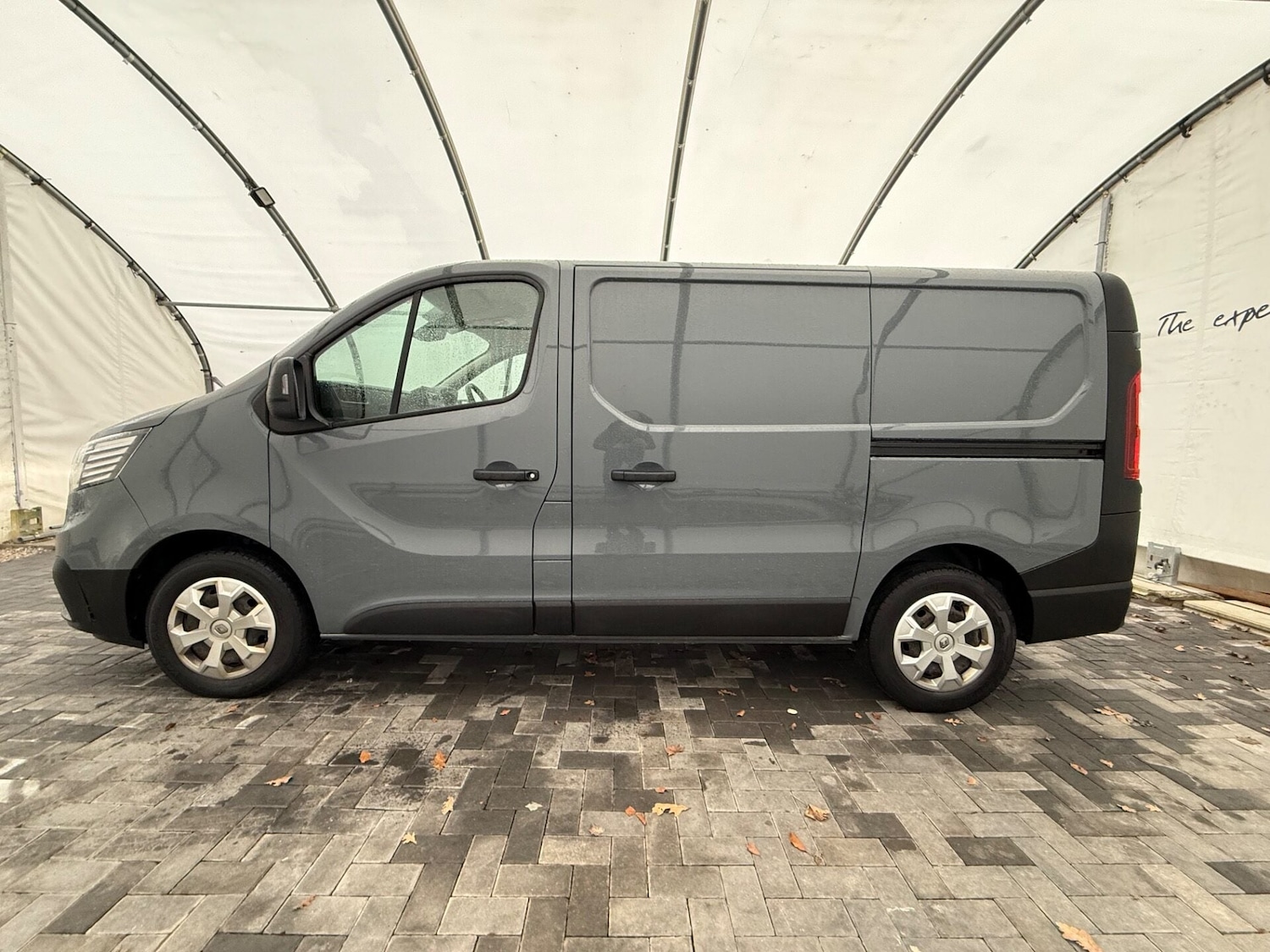 Used Renault Trafic 2023 for sale - 77340645: Photo 4