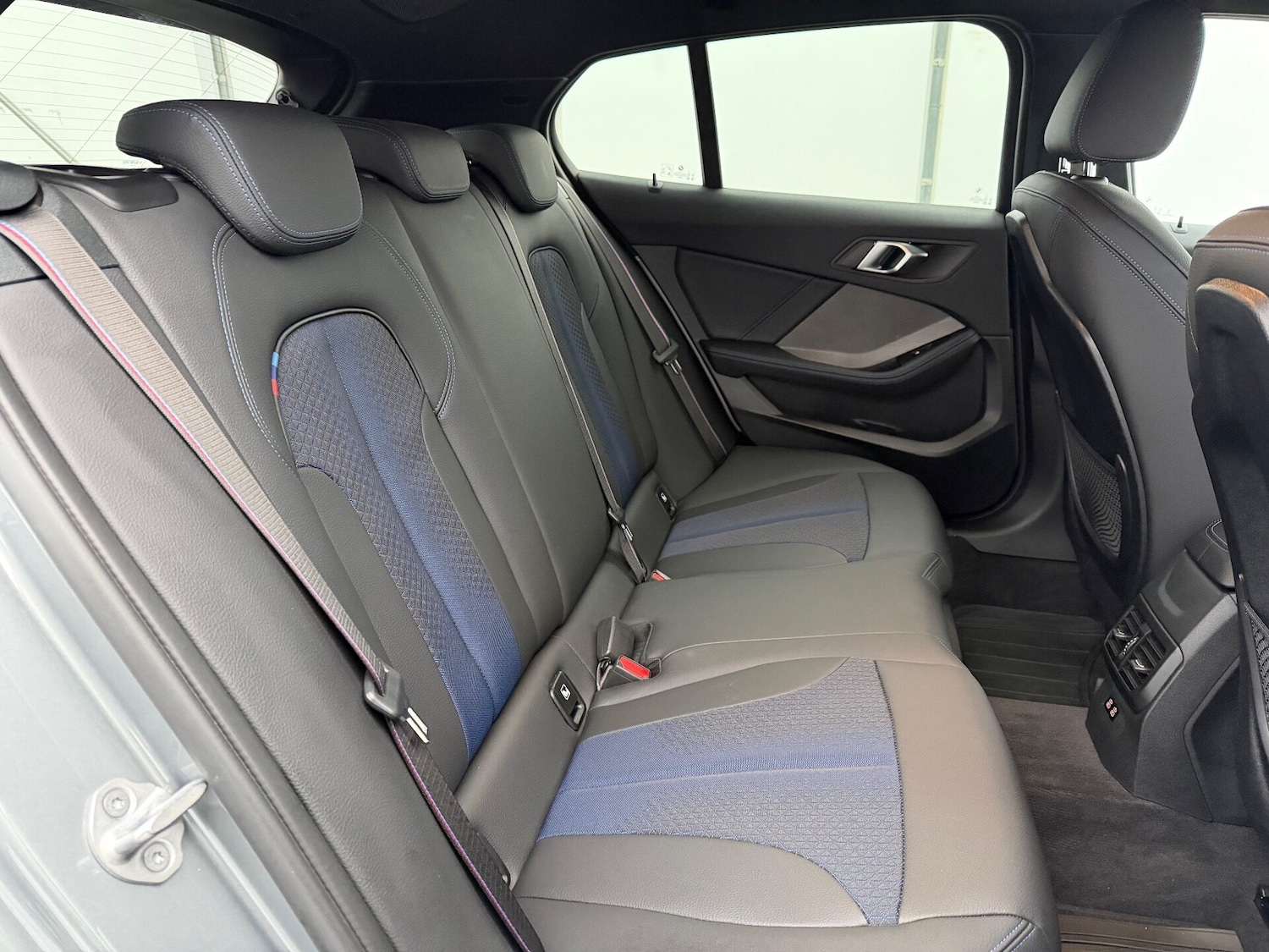 Used BMW 1 Series 2023 for sale - 76966082: Photo 33