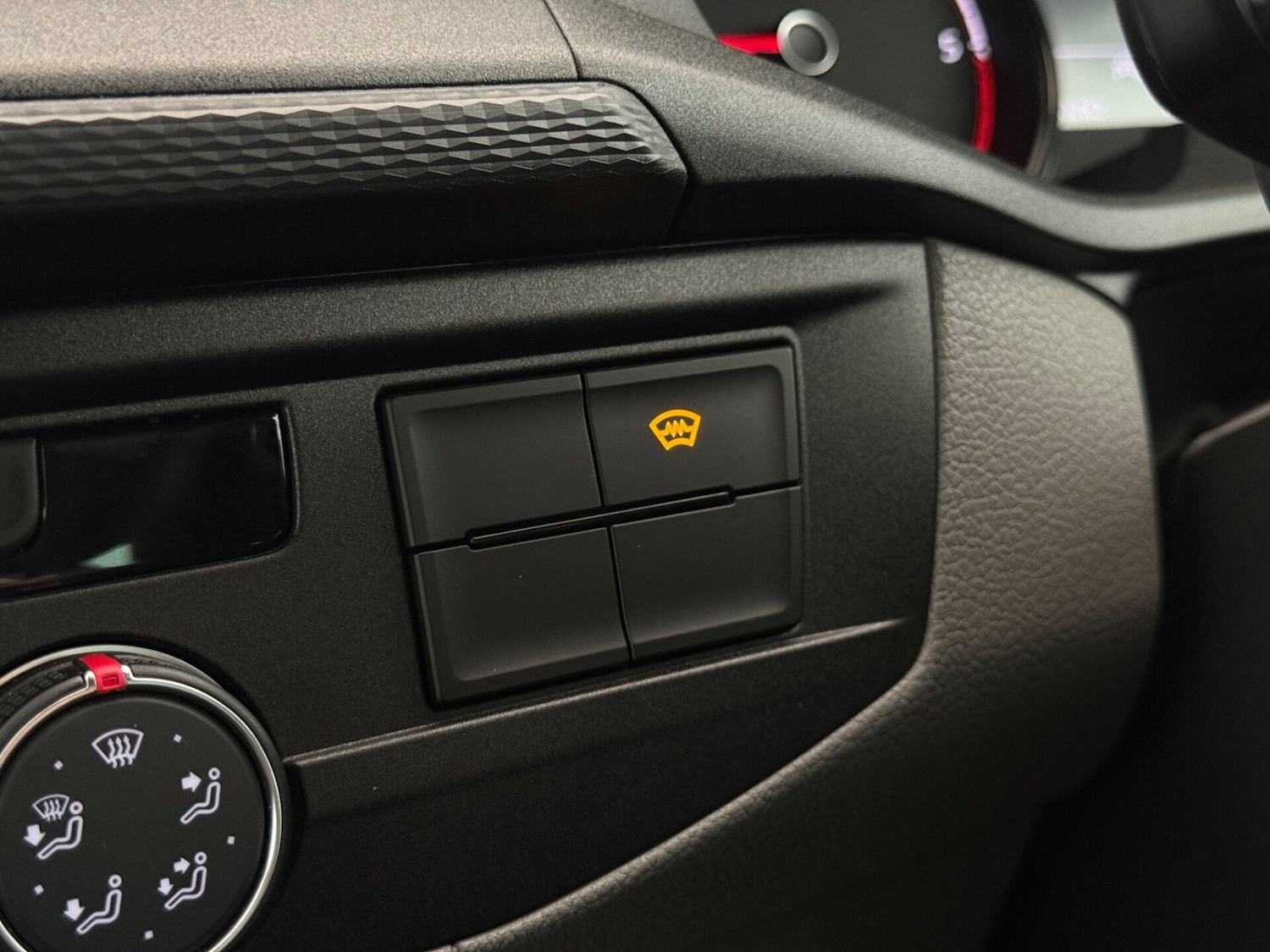 Used Volkswagen Transporter 2022 for sale - 77275181: Photo 29