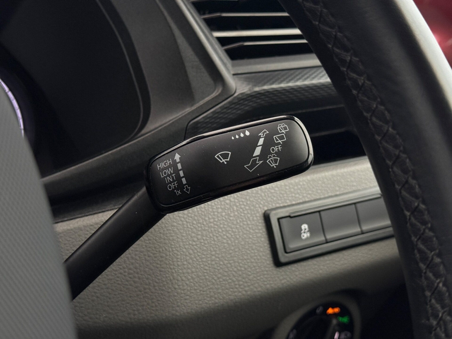 Used Volkswagen Transporter 2022 for sale - 77275181: Photo 36