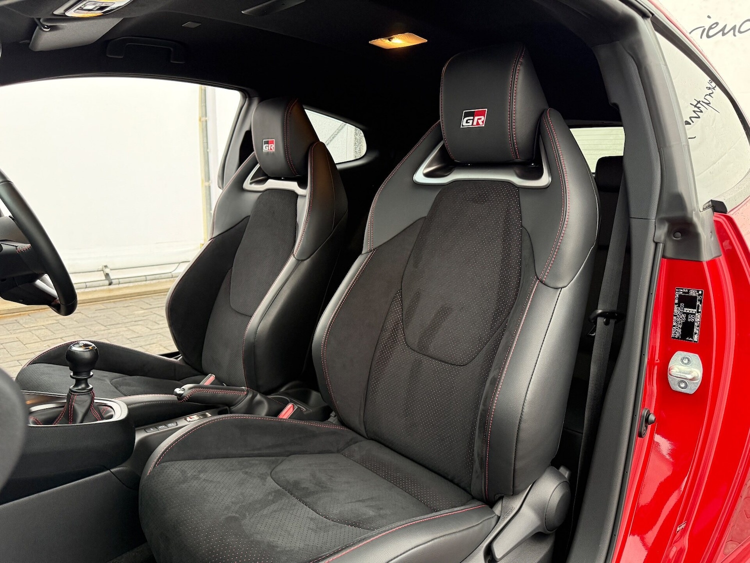 Used Toyota Yaris 2021 for sale - 76966071: Photo 12