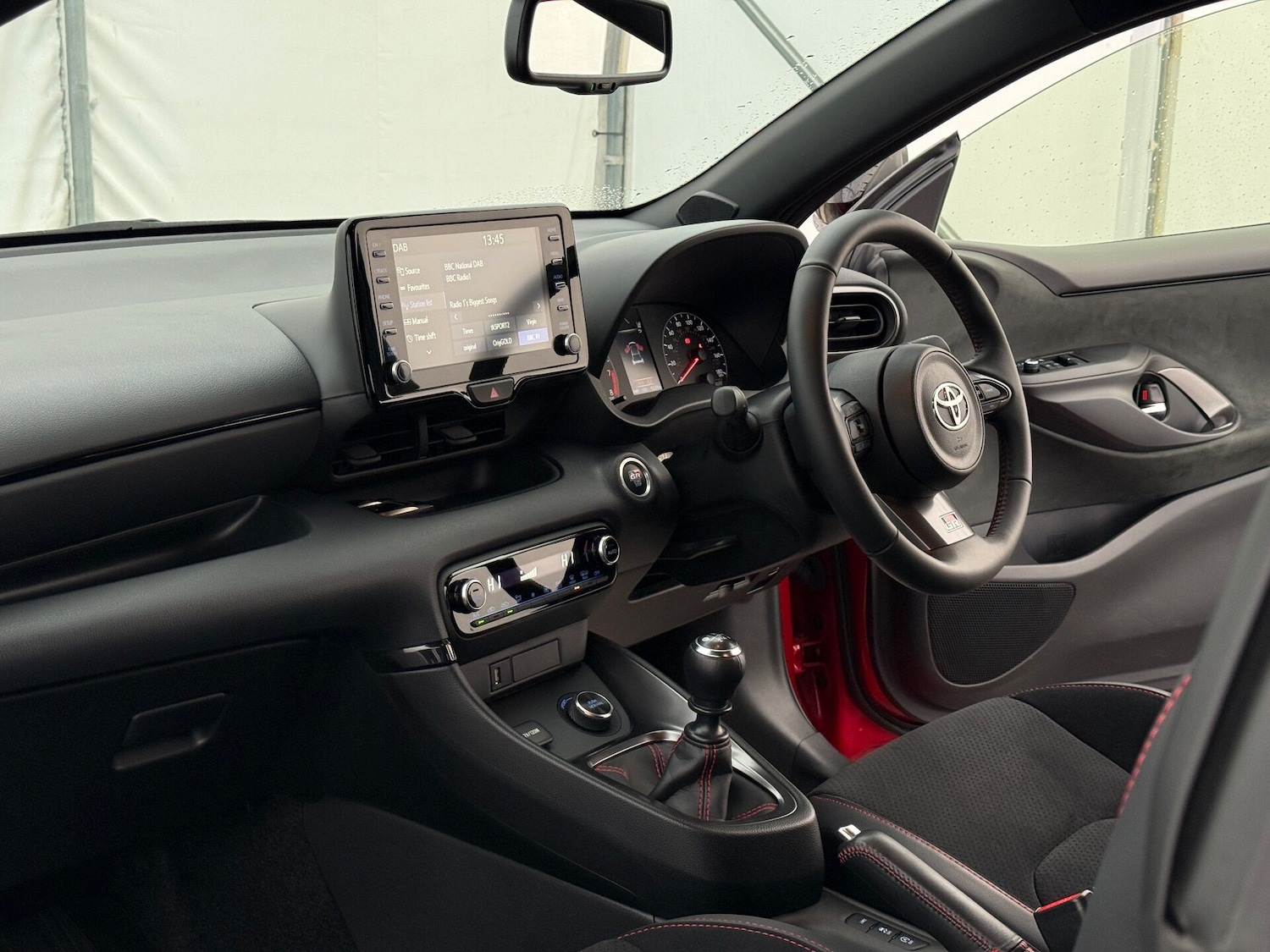 Used Toyota Yaris 2021 for sale - 76966071: Photo 24