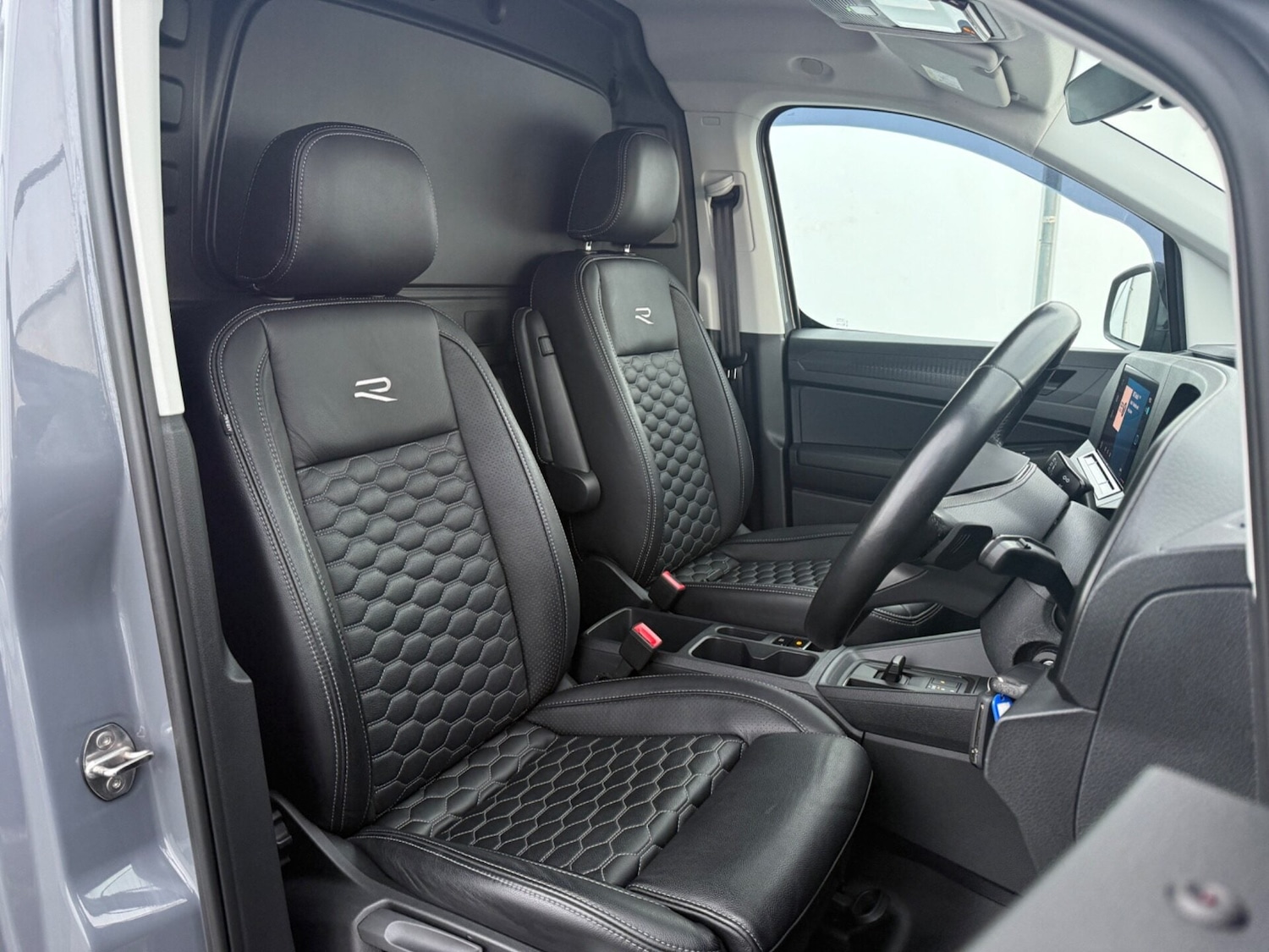 Used Volkswagen Caddy 2023 for sale - 77223197: Photo 11