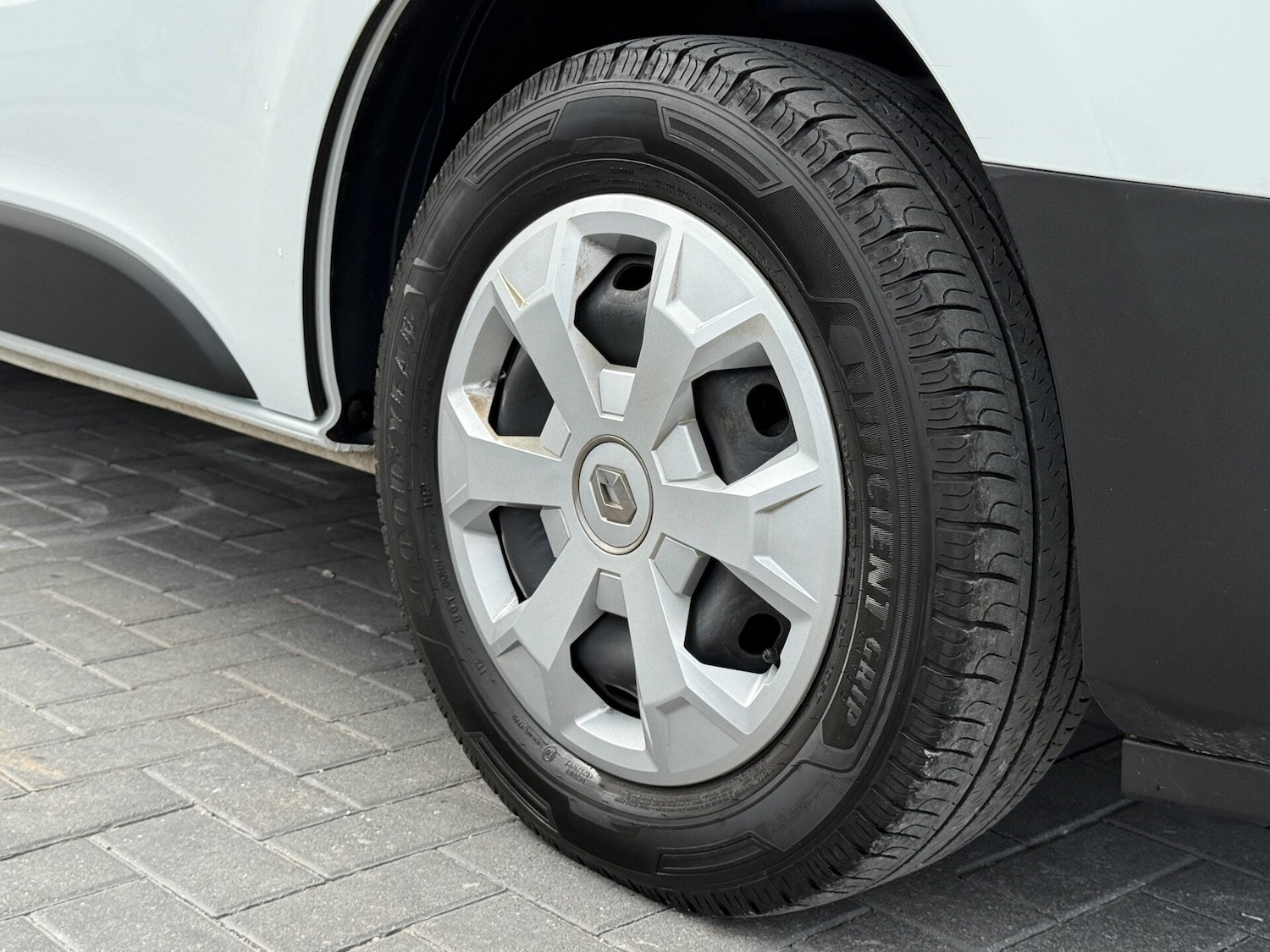 Used Renault Trafic 2023 for sale - 76961691: Photo 7