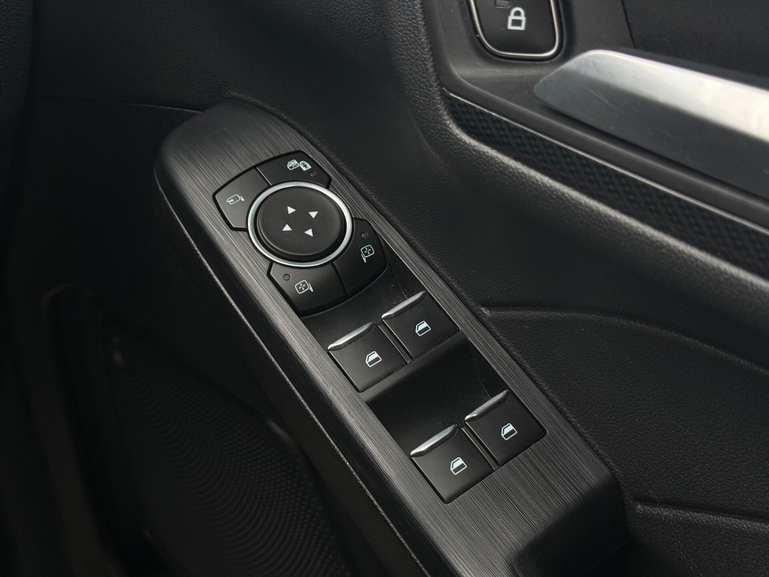 Used Ford Kuga 2021 for sale - 77983657: Photo 40