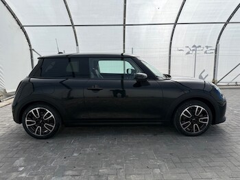 Used MINI Cooper 2024 for sale - 78242358: Photo
