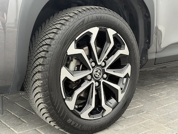 Used Toyota Yaris Cross 2022 for sale - 78709899: Photo