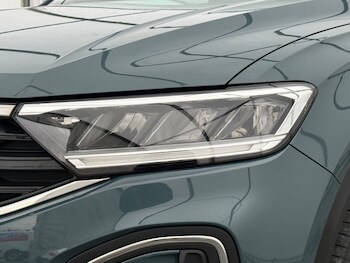 Used Volkswagen T-Roc 2025 for sale - 77608045: Photo