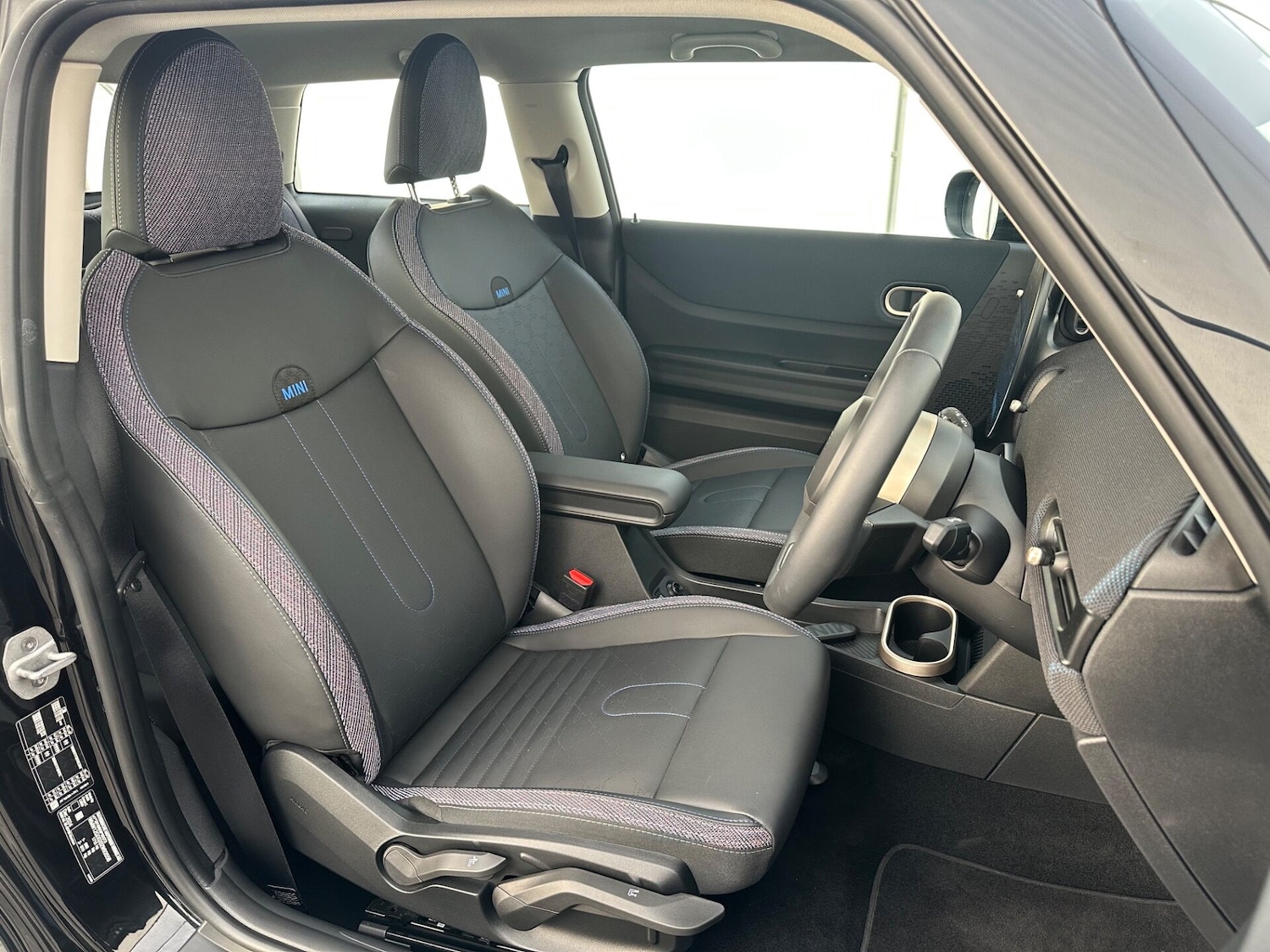 Used MINI Cooper 2024 for sale - 76966067: Photo 17