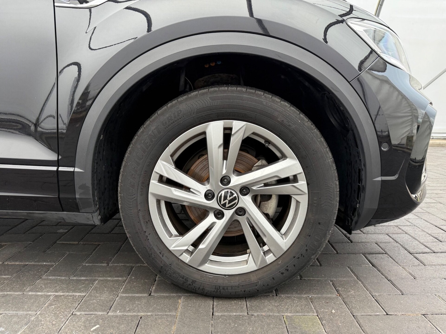 Used Volkswagen T-Roc 2022 for sale - 77493858: Photo 4