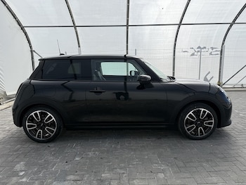Used MINI Cooper 2024 for sale - 78669115: Photo