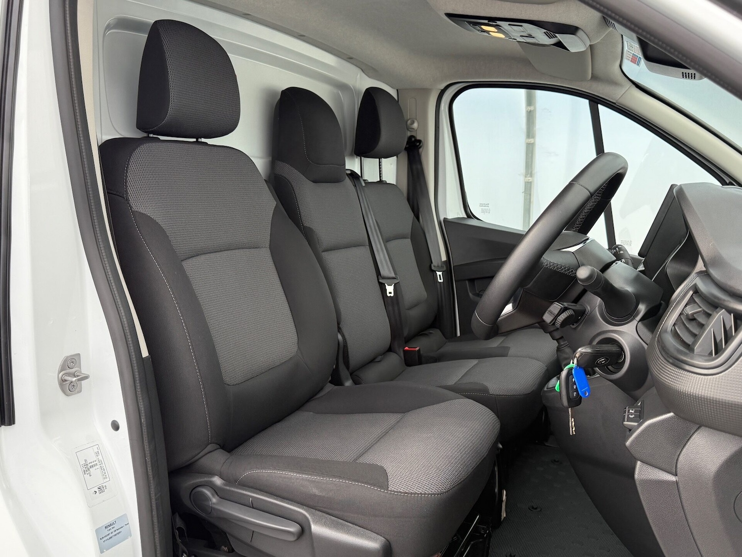 Used Renault Trafic 2023 for sale - 76966072: Photo 12