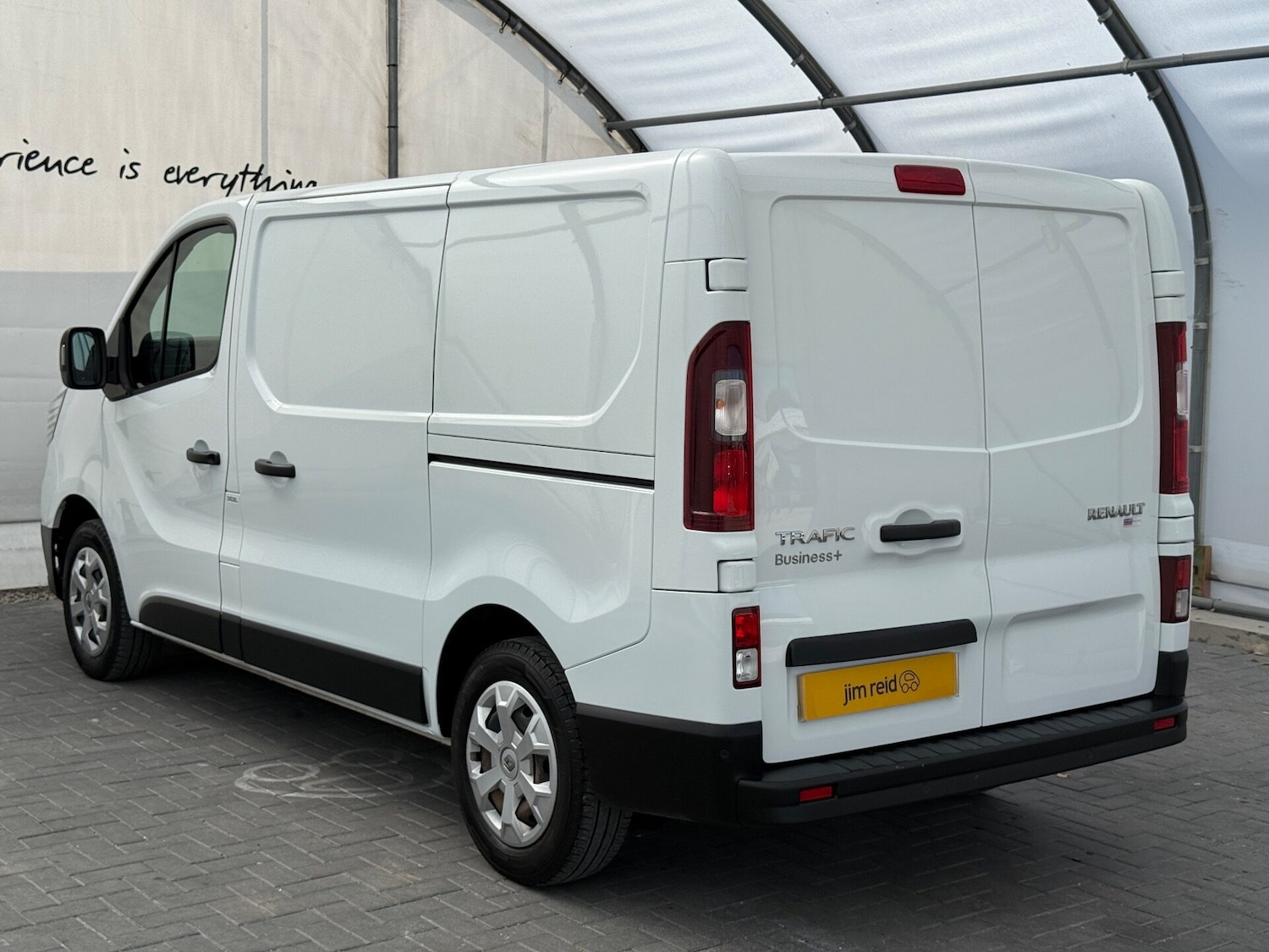 Used Renault Trafic 2023 for sale - 76966072: Photo 16