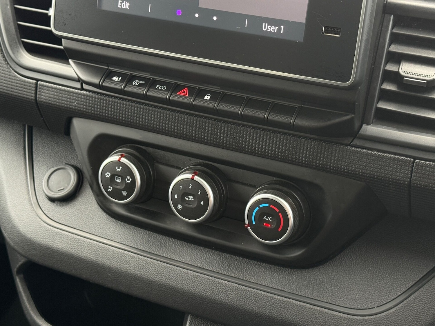 Used Renault Trafic 2023 for sale - 76966072: Photo 24