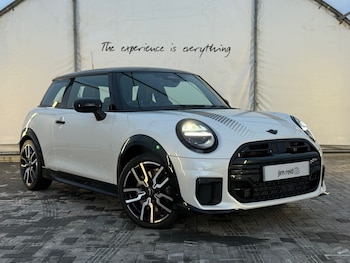 Used MINI Cooper 2025 for sale - 77589877: Photo