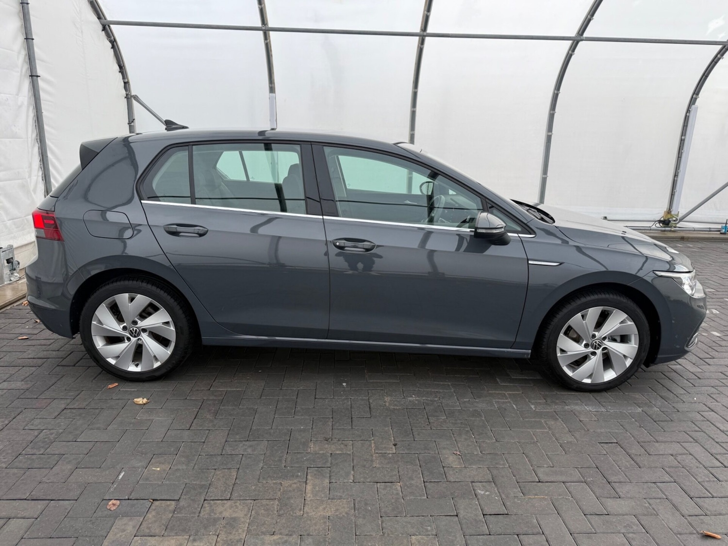 Used Volkswagen Golf 2023 for sale - 76966070: Photo 3
