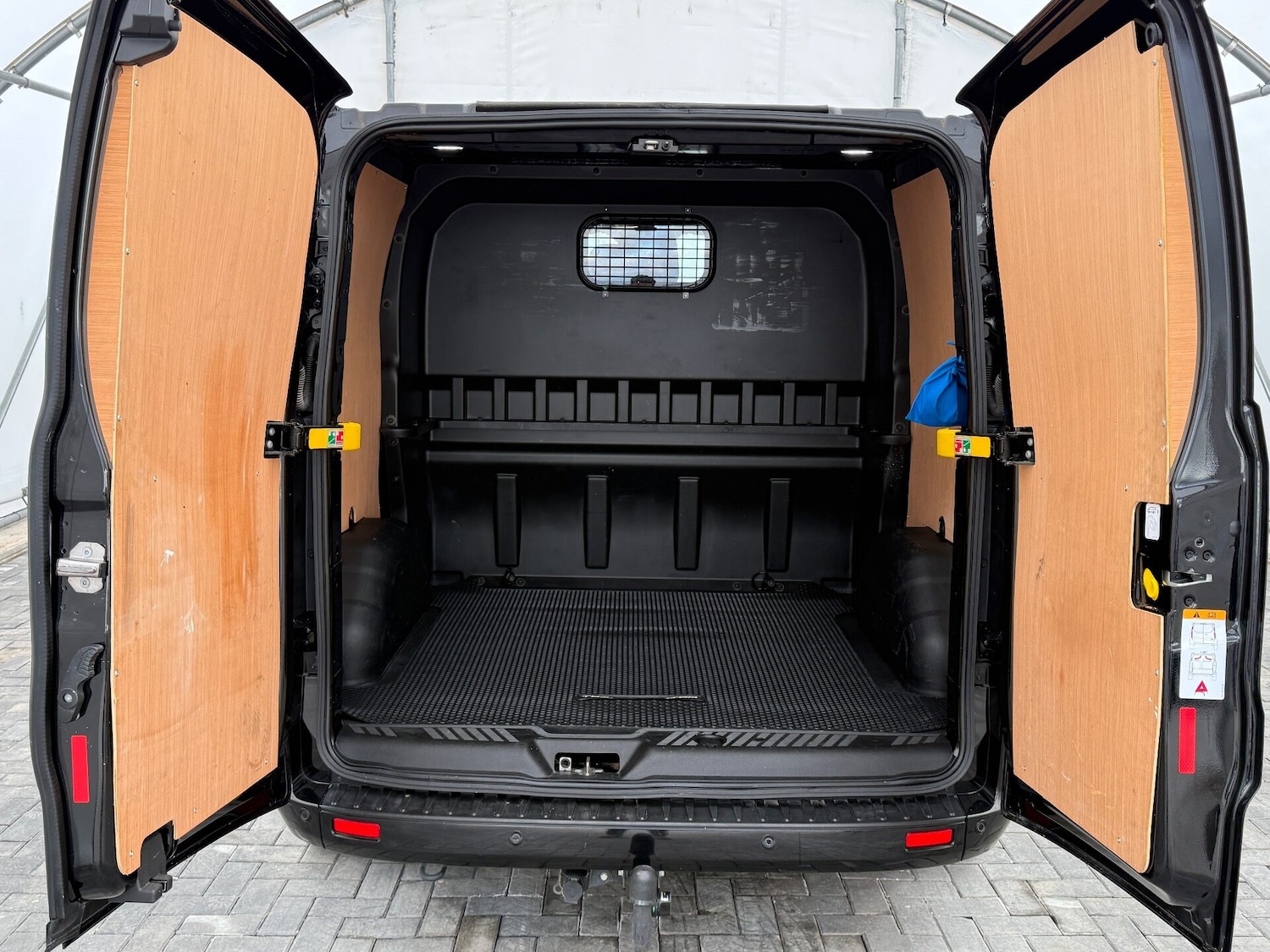 Used Ford Transit Custom 2023 for sale - 76966066: Photo 21