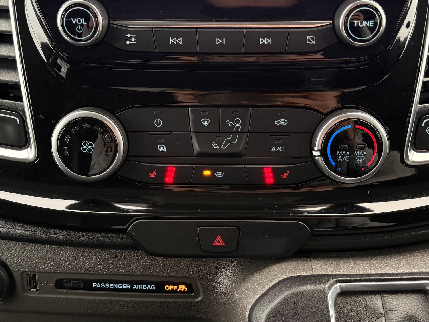 Used Ford Transit Custom 2023 for sale - 76966066: Photo 27