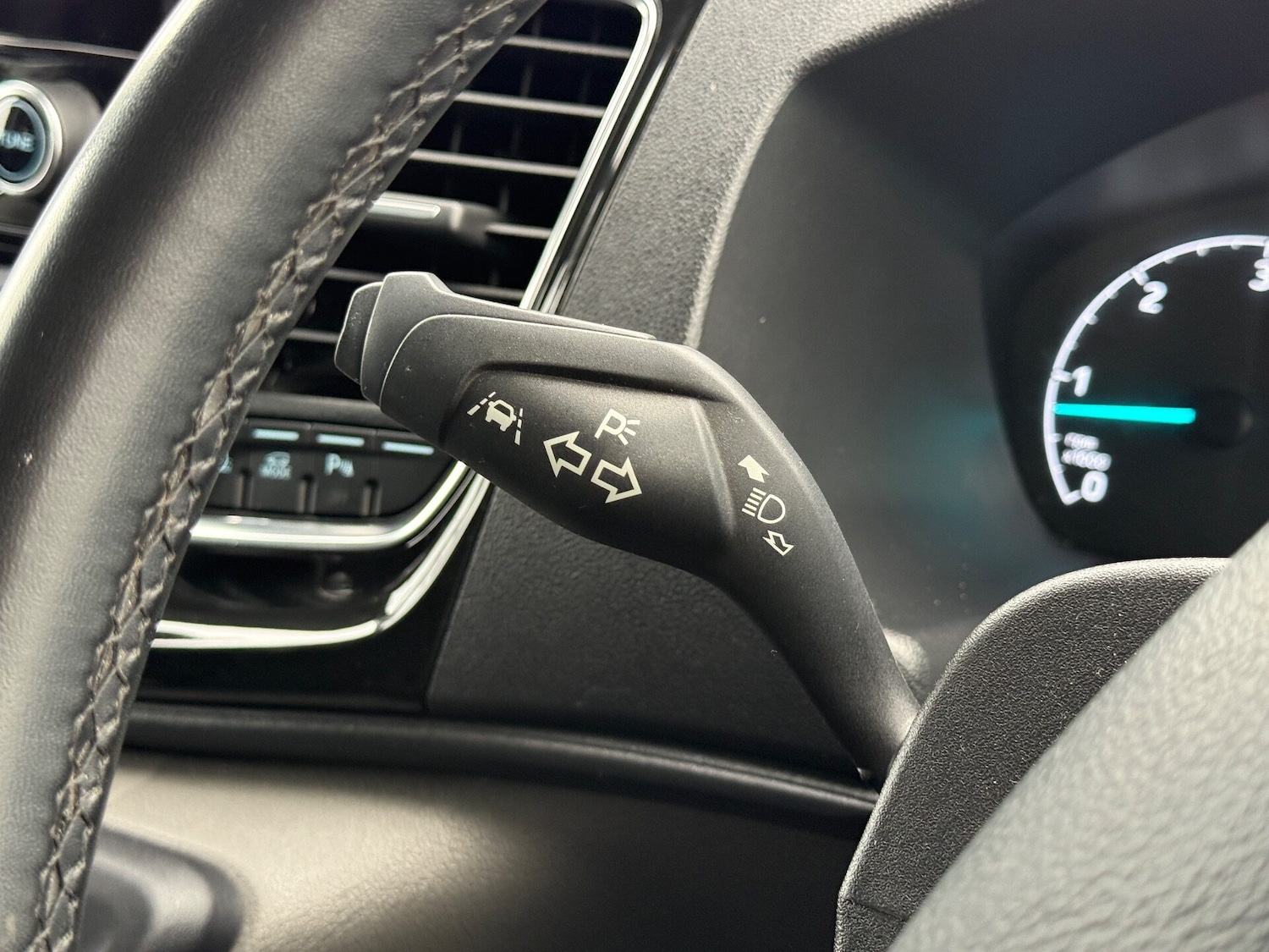 Used Ford Transit Custom 2023 for sale - 76966066: Photo 32