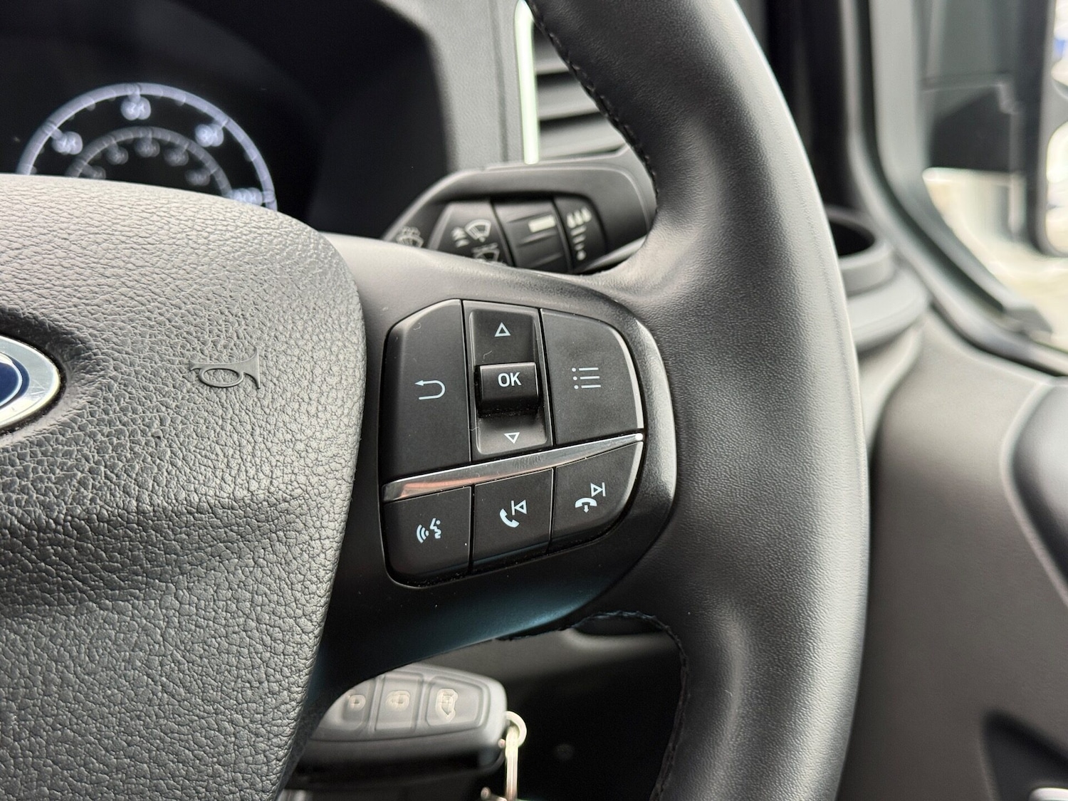 Used Ford Transit Custom 2023 for sale - 76966066: Photo 33