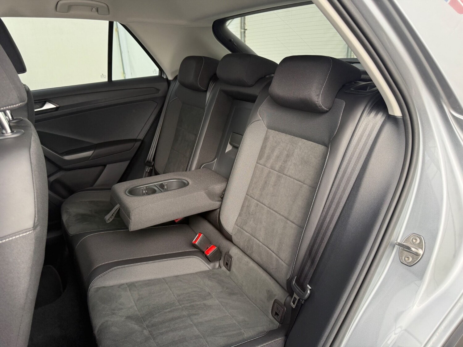 Used Volkswagen T-Roc 2025 for sale - 78149934: Photo 10