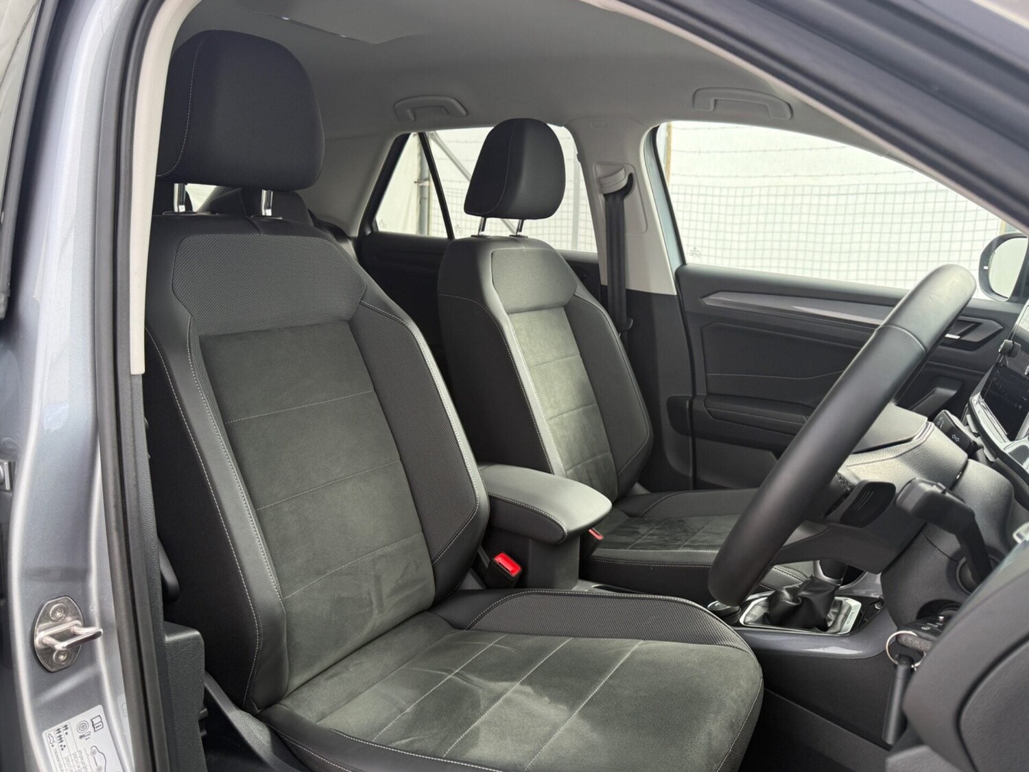 Used Volkswagen T-Roc 2025 for sale - 78149934: Photo 14