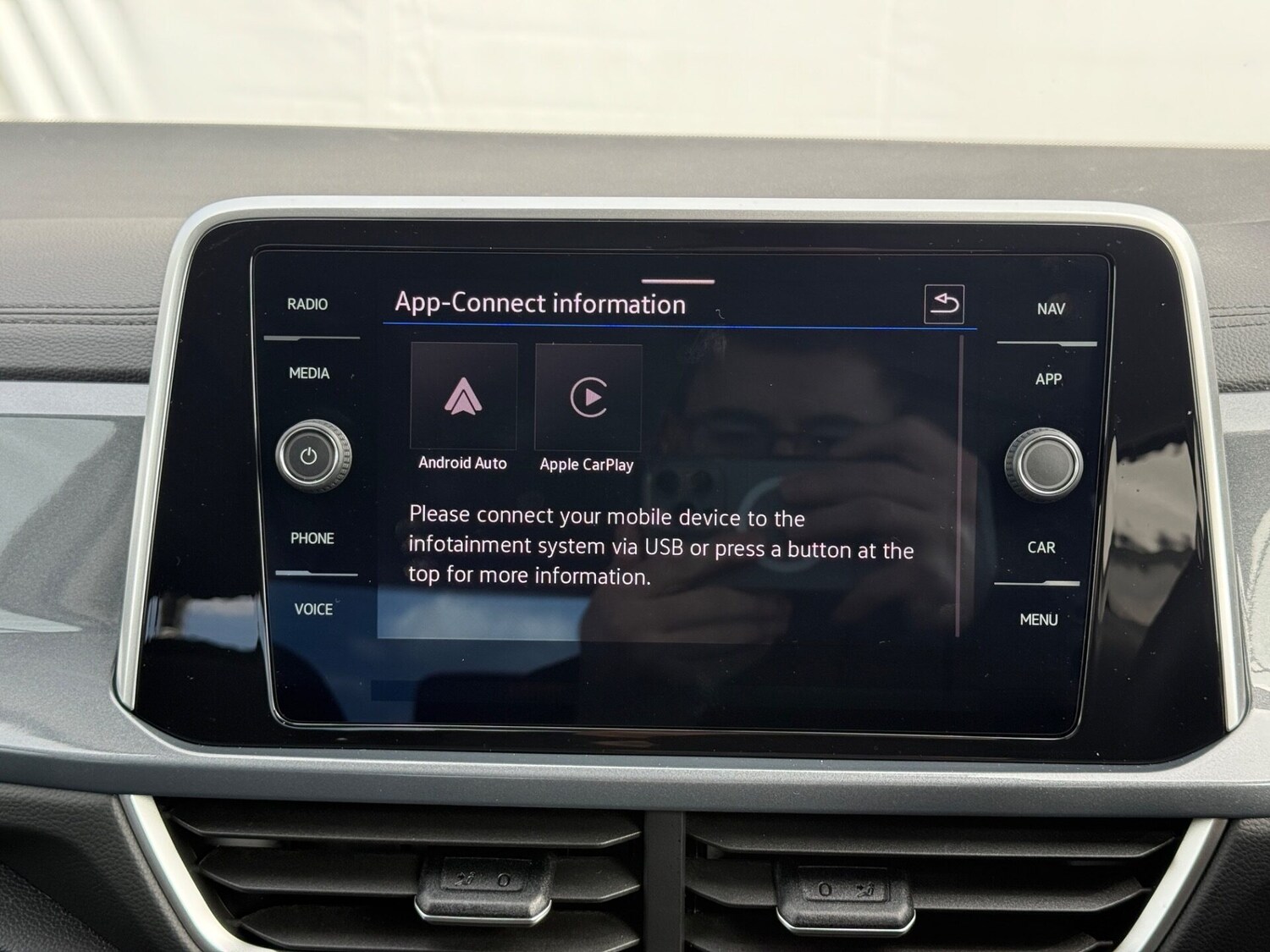 Used Volkswagen T-Roc 2025 for sale - 78149934: Photo 28