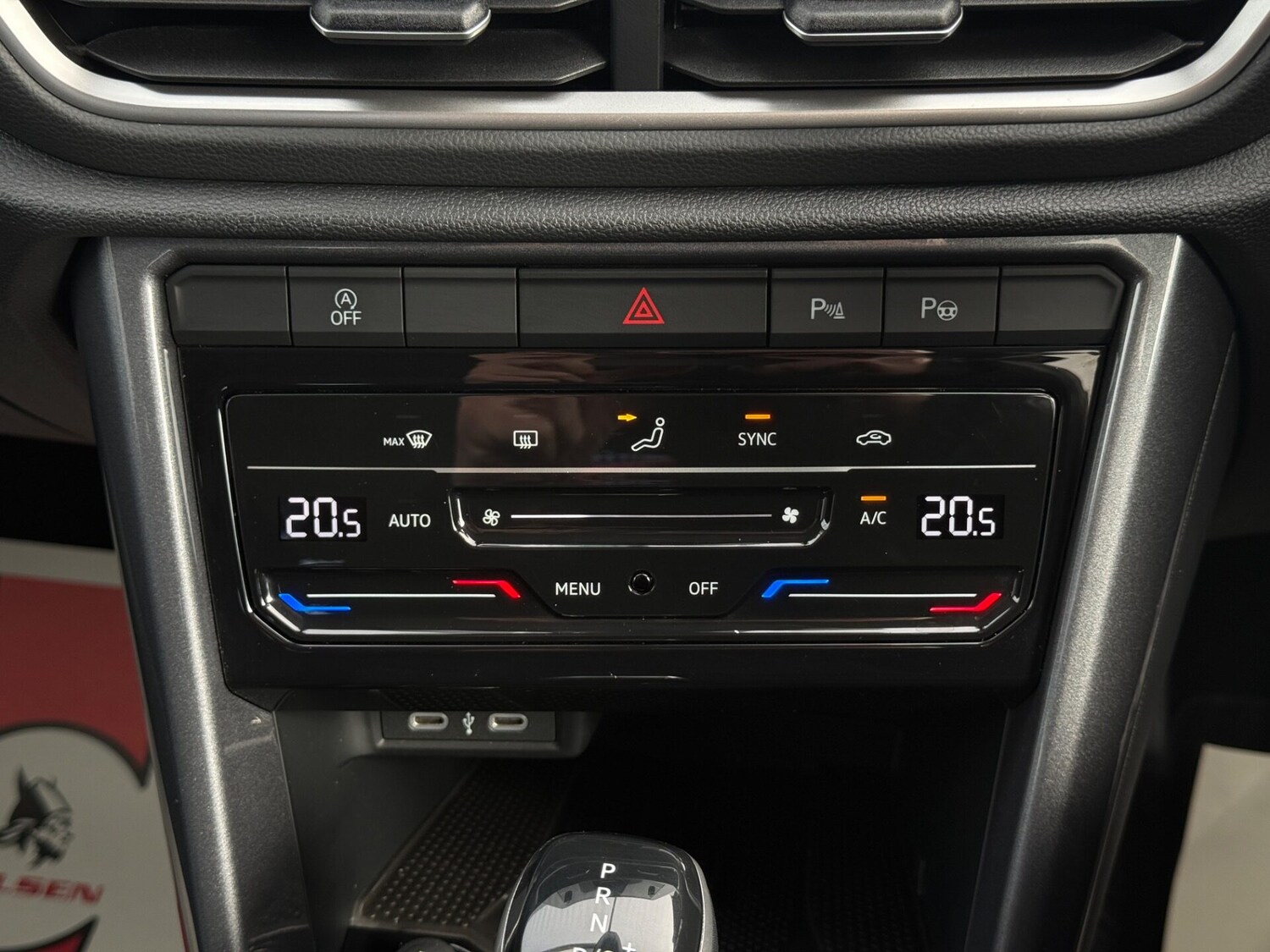 Used Volkswagen T-Roc 2025 for sale - 78149934: Photo 29