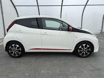 Used Toyota AYGO 2019 for sale - 79366817: Photo