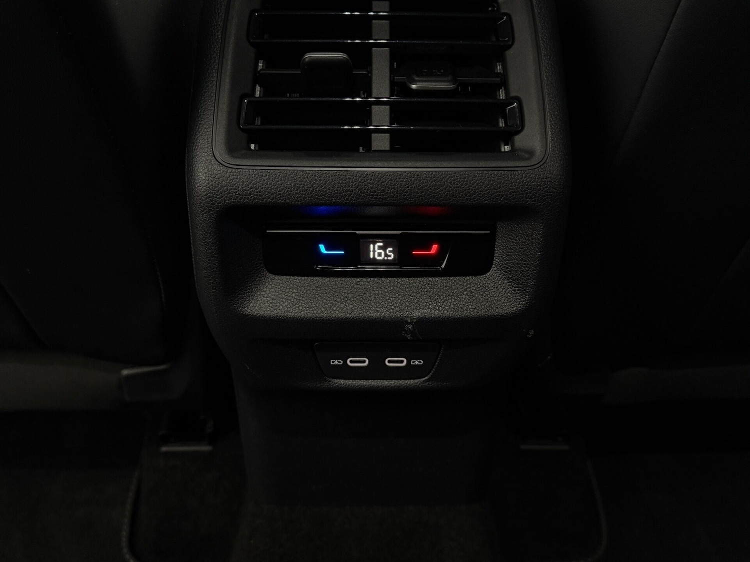 Used Volkswagen Tiguan 2024 for sale - 76966069: Photo 13