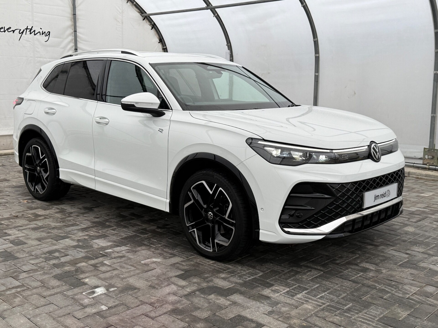 Used Volkswagen Tiguan 2024 for sale - 76966069: Photo 6