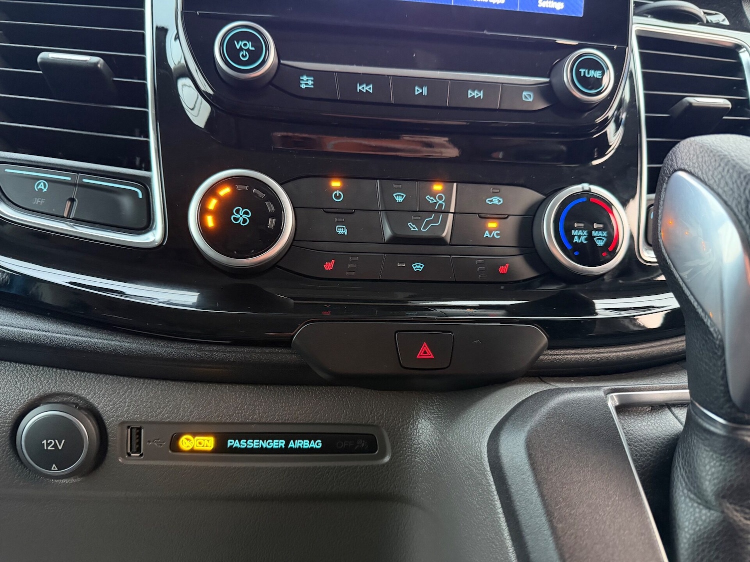 Used Ford Transit Custom 2021 for sale - 76966080: Photo 24