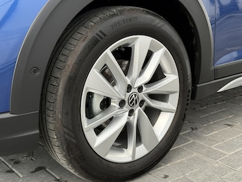 Used Volkswagen Taigo 2025 for sale - 78743685: Photo
