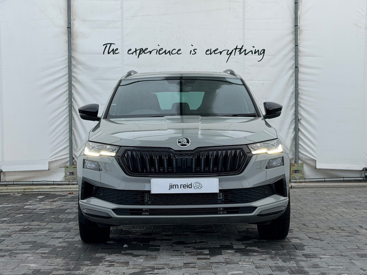 Used Skoda Karoq 2025 for sale - 76966075: Photo 2