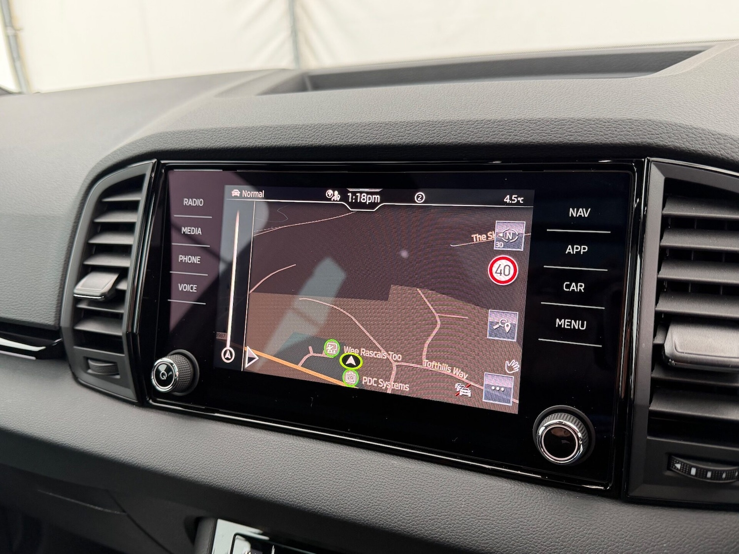 Used Skoda Karoq 2025 for sale - 76966075: Photo 25