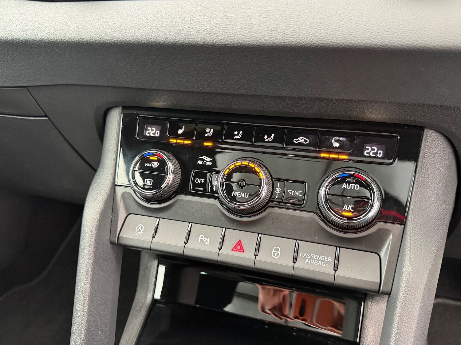 Used Skoda Karoq 2025 for sale - 76966075: Photo 27