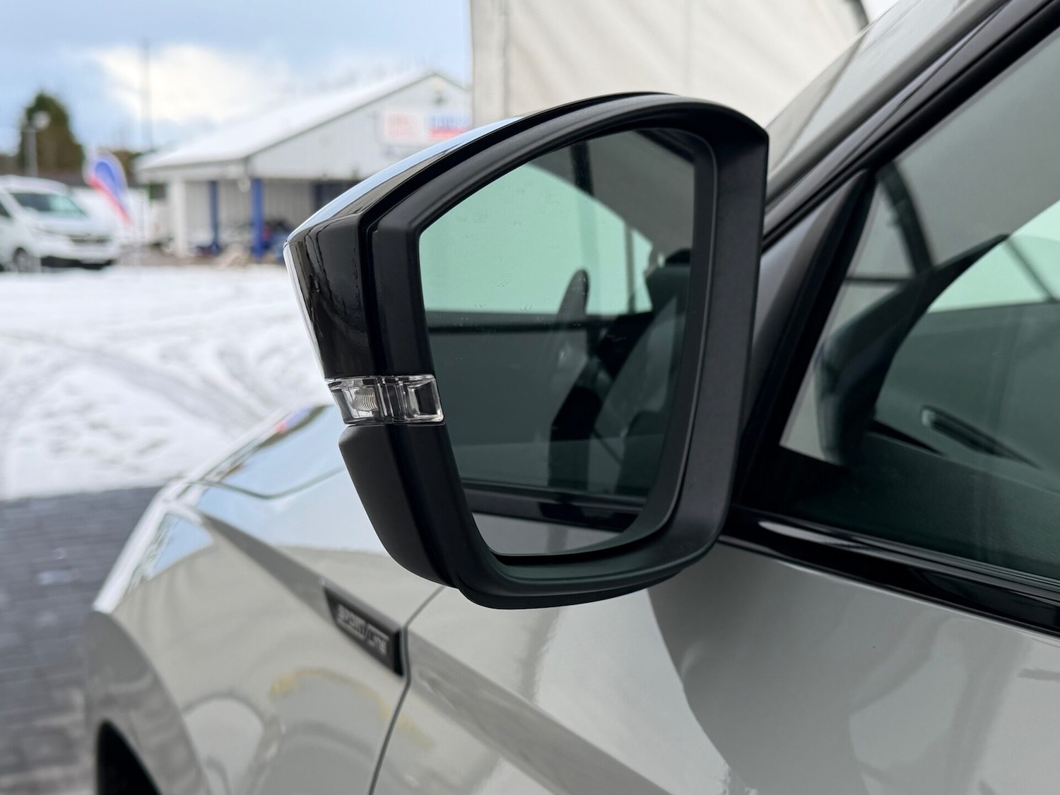 Used Skoda Karoq 2025 for sale - 76966075: Photo 9