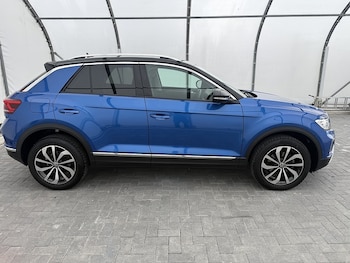 Used Volkswagen T-Roc 2022 for sale - 79409865: Photo