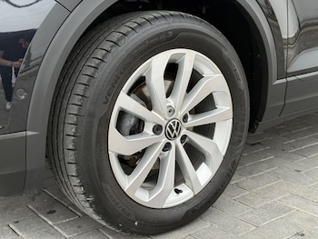 Used Volkswagen T-Roc 2025 for sale - 78257653: Photo