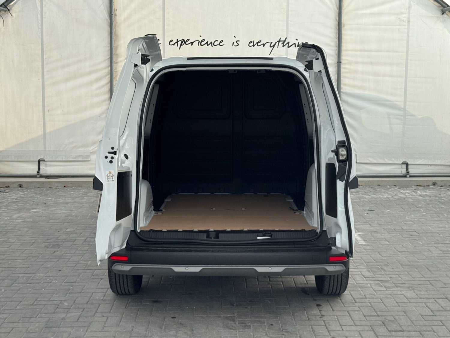 Used Nissan Other 2025 for sale - 76966061: Photo 18