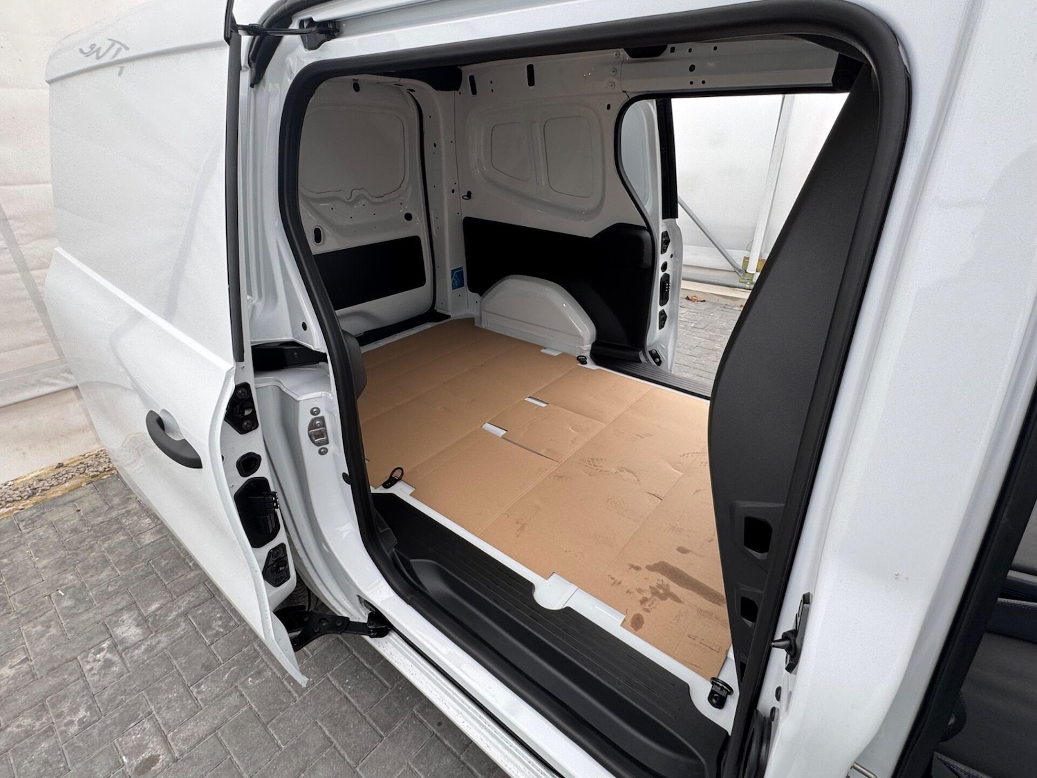 Used Nissan Other 2025 for sale - 76966061: Photo 8