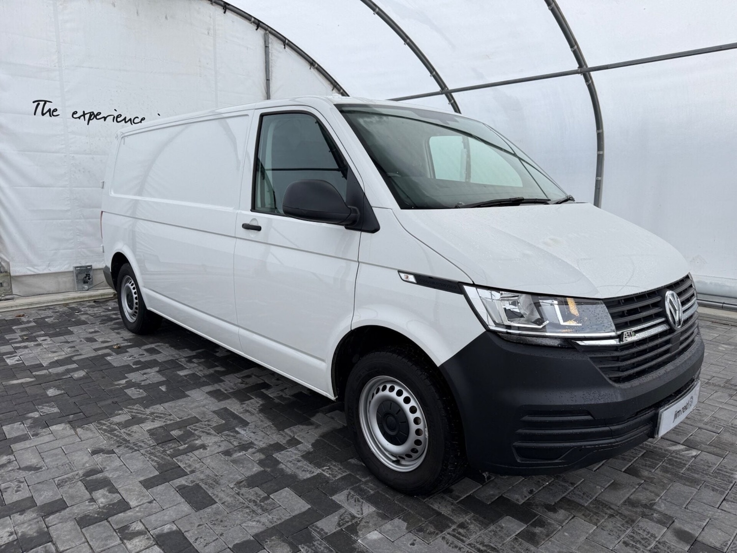 Used Volkswagen Transporter 2021 for sale - 76966076: Photo 4
