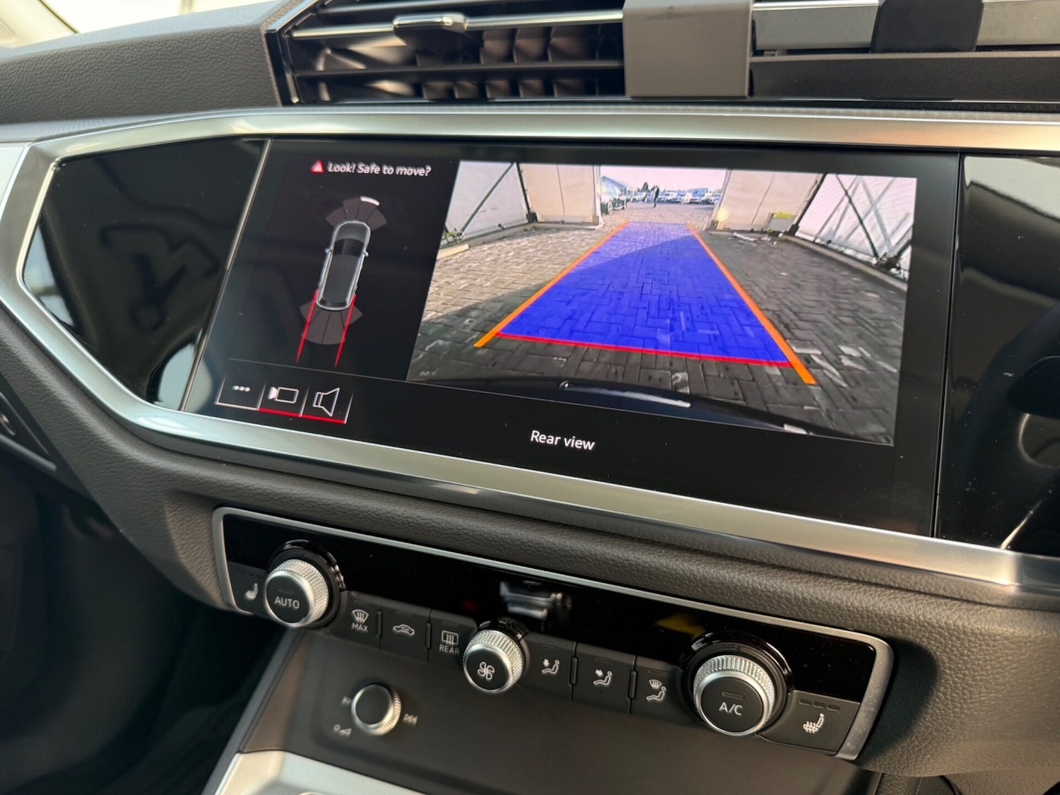 Used Audi Q3 2025 for sale - 77747842: Photo 22