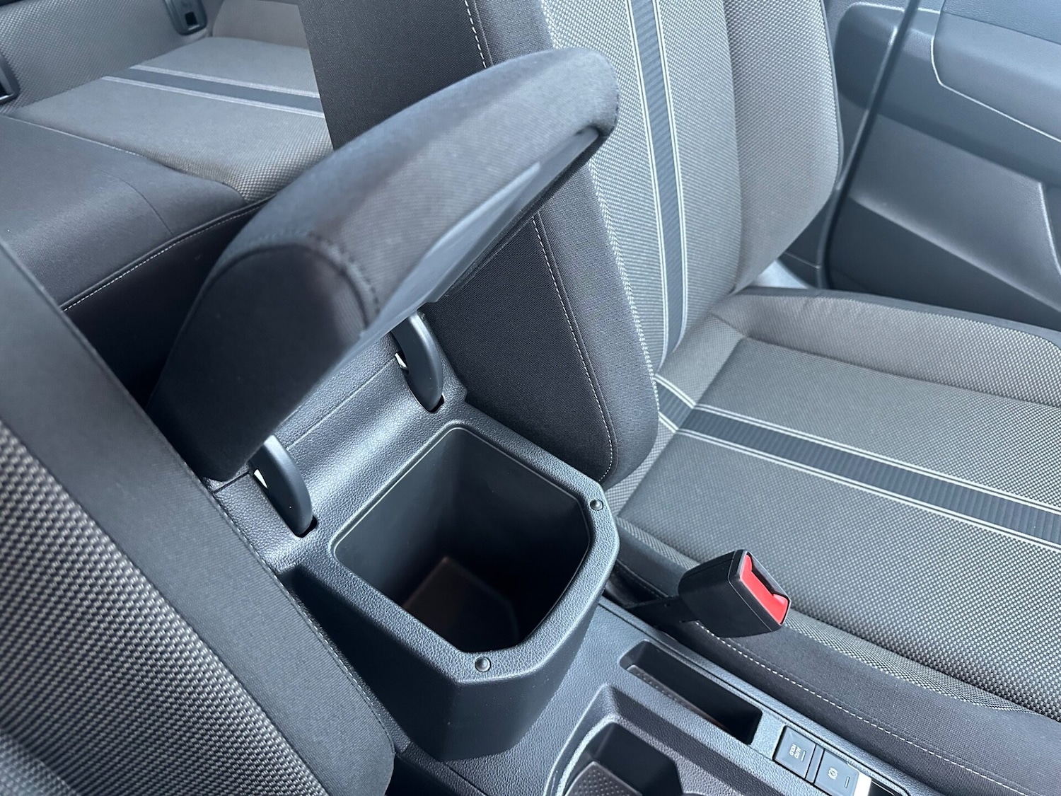 Used Volkswagen T-Roc 2020 for sale - 76966065: Photo 14