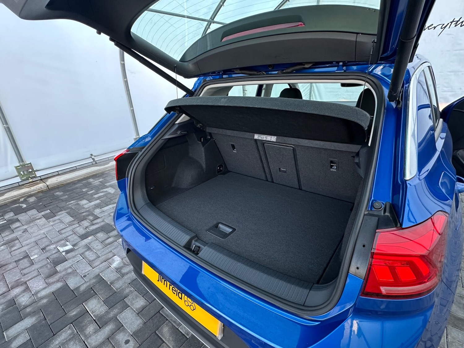 Used Volkswagen T-Roc 2020 for sale - 76966065: Photo 17